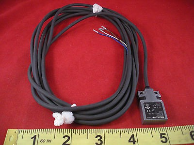 Balluff BES01W4 Proximity Switch